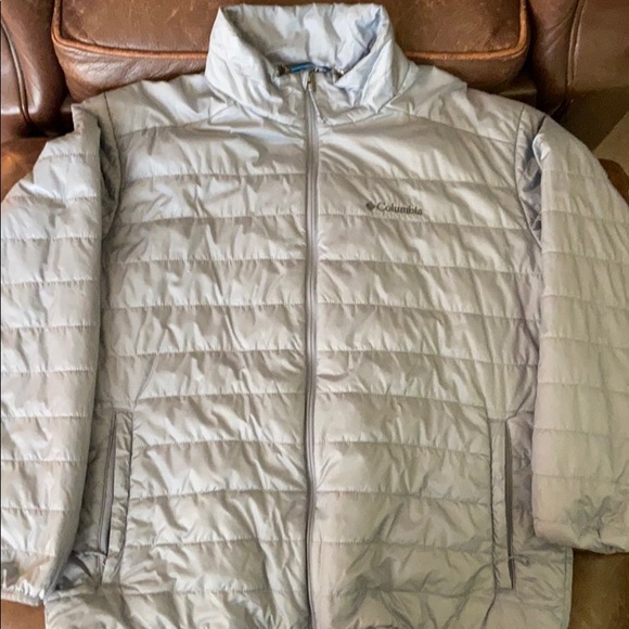 Men’s Columbia down jacket (size XL) - Picture 4 of 4